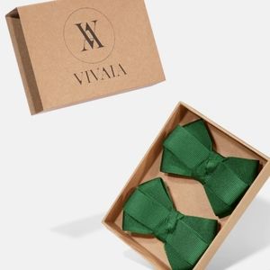 Vivaia bows and clips to accessorize flats